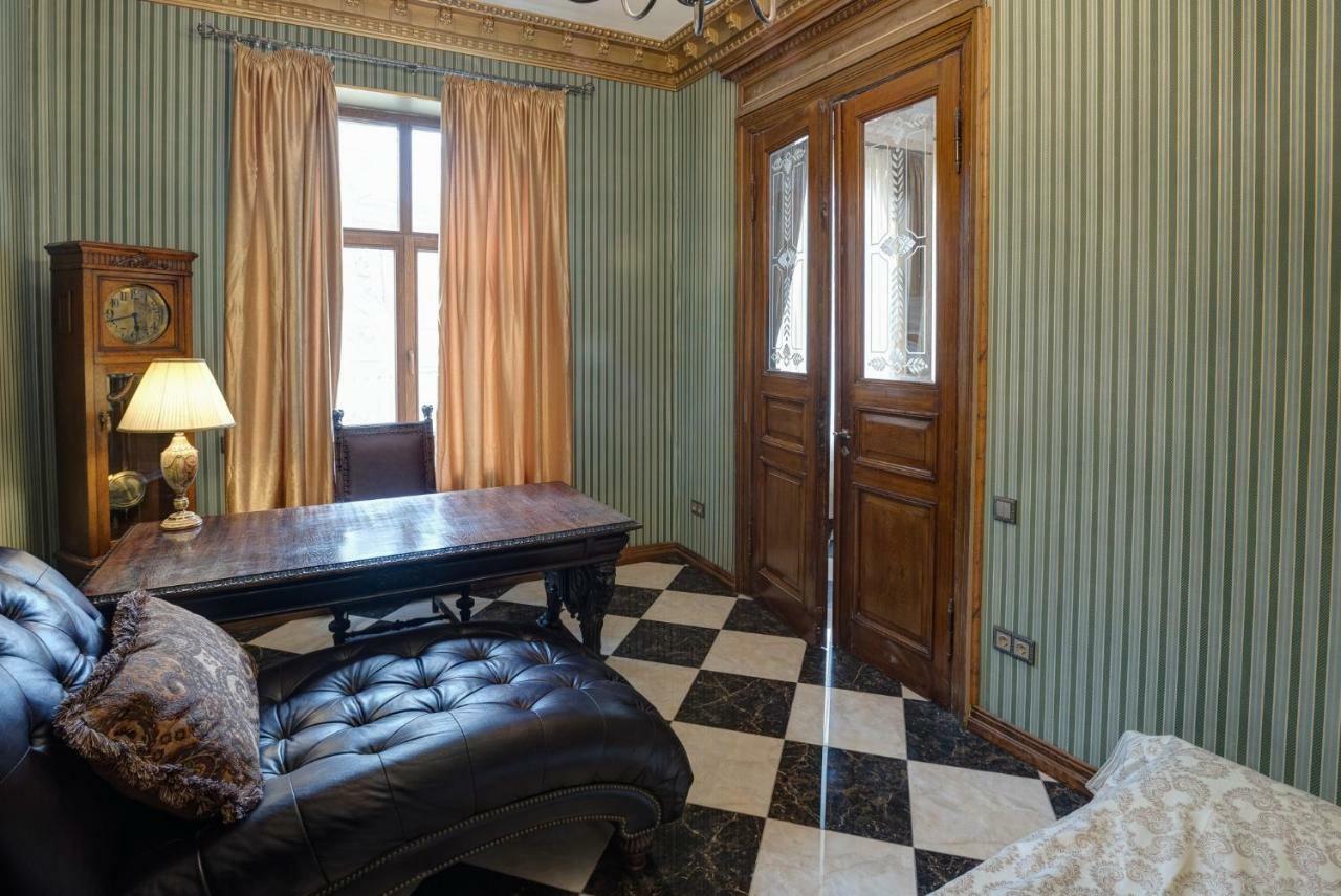 Dandelion Apartment Vecpilsetas Riga Eksteriør bilde